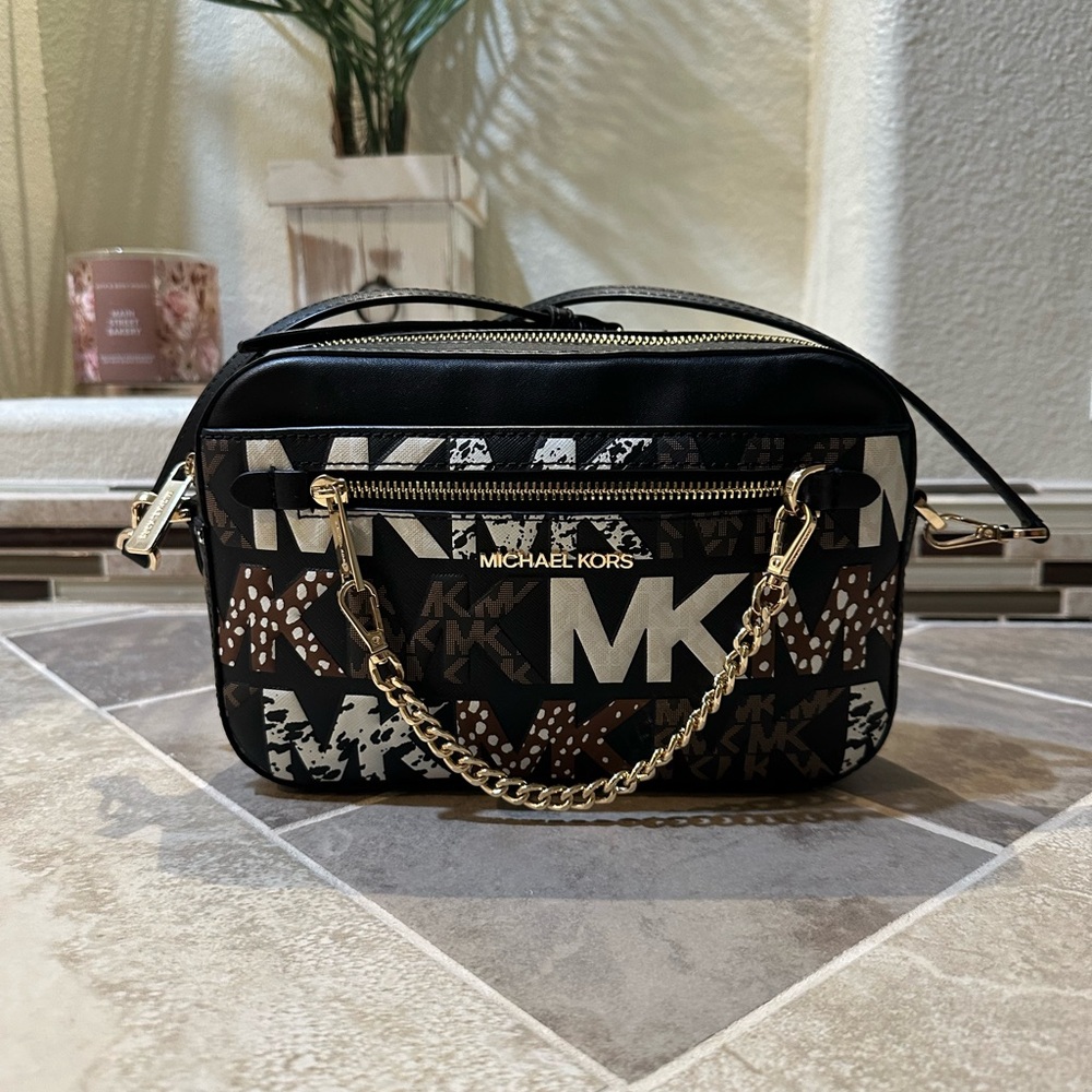 Michael Kors Jet Set Large Printed Leather Crossbody Bag